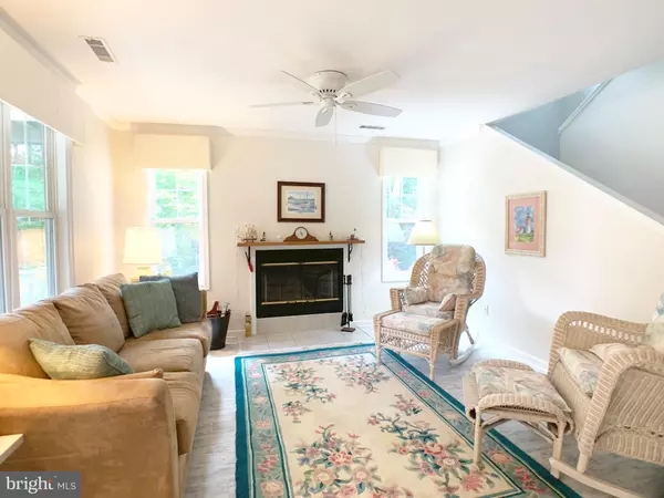 Ocean View, DE 19970,17 MARY ELIZABETH DR