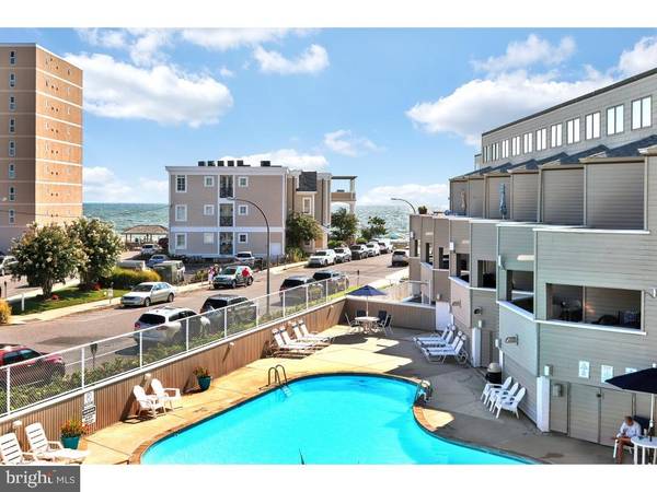 Rehoboth Beach, DE 19971,4 LAUREL ST #203B