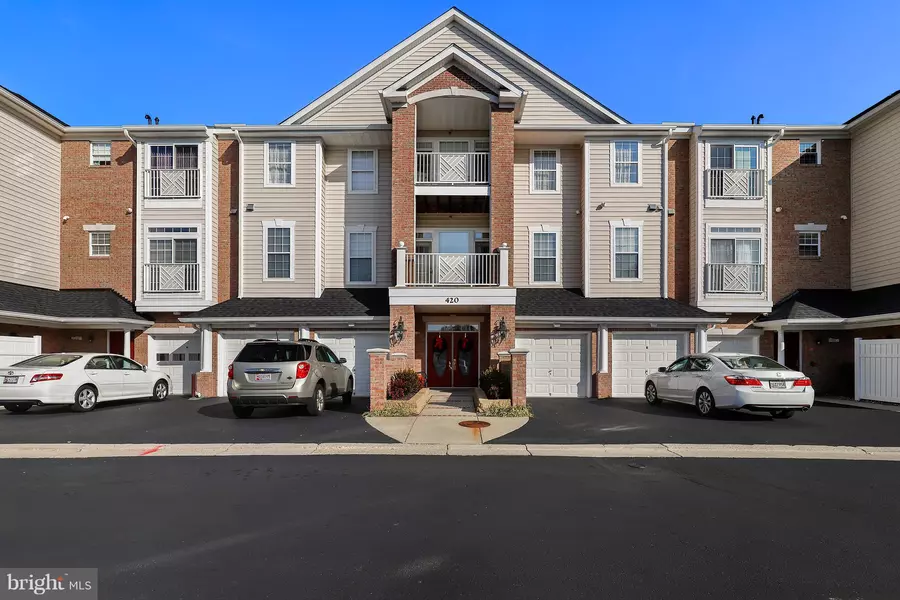 420 HAMLET CLUB DR #205, Edgewater, MD 21037