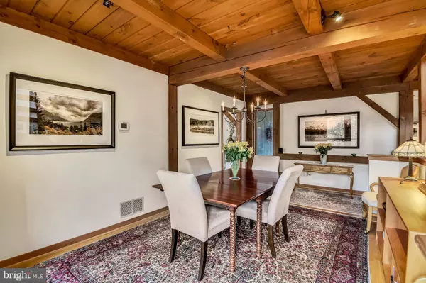 Annapolis, MD 21401,535 POWELL DR E