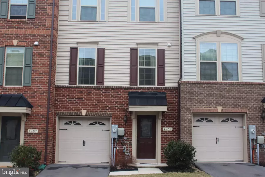 7209 WINDING HILLS DR, Hanover, MD 21076