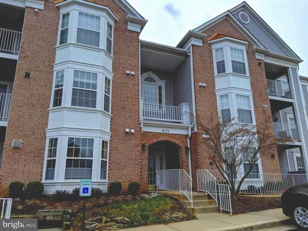 653 BURTONS COVE WAY #11, Annapolis, MD 21401