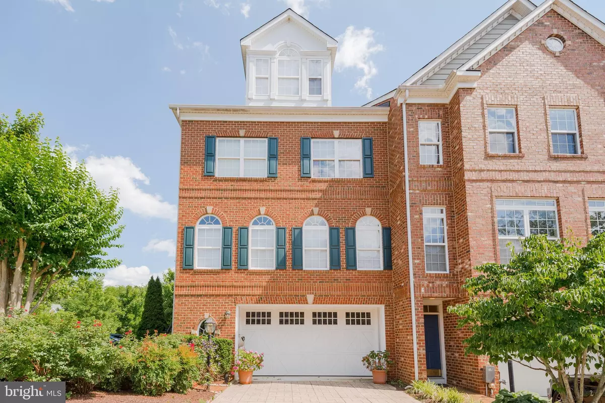 Annapolis, MD 21401,2703 MERLOT LN