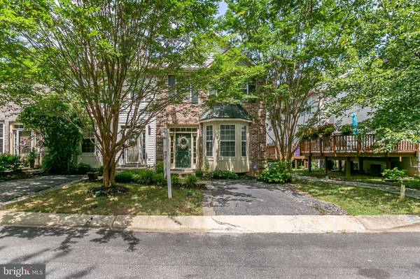 145 QUIET WATERS PL, Annapolis, MD 21403