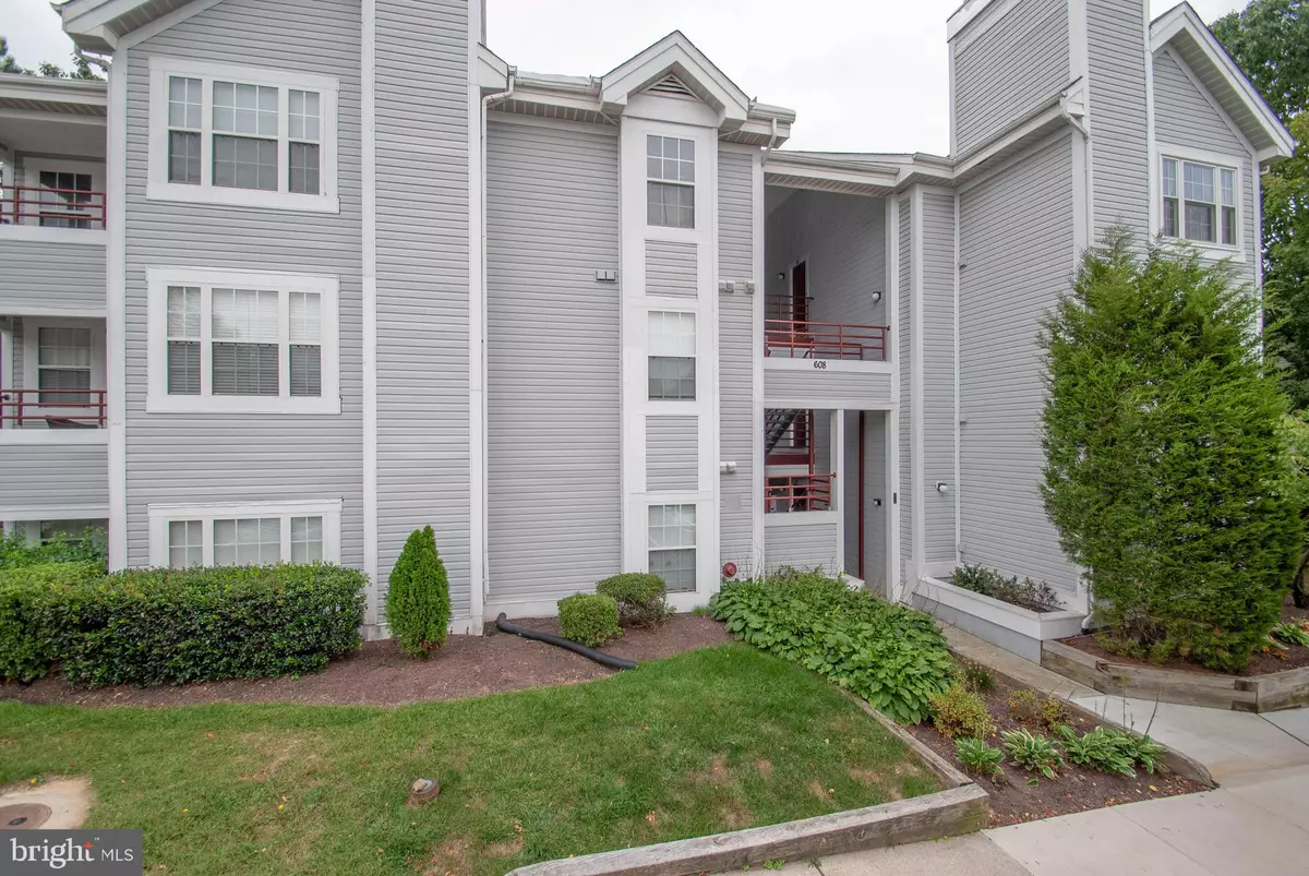 Odenton, MD 21113,608 ROLLING HILL WALK #301