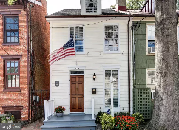 239 HANOVER ST, Annapolis, MD 21401