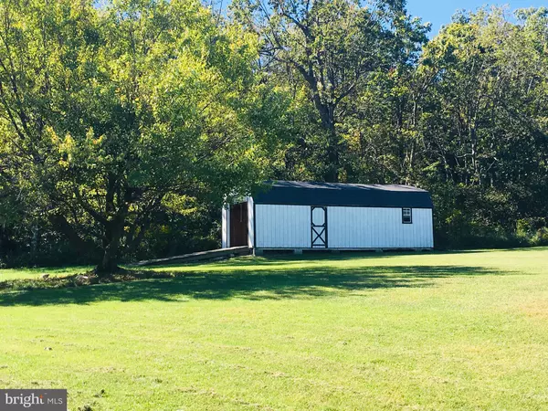 Mount Savage, MD 21545,811 SAMPSON ROCK RD