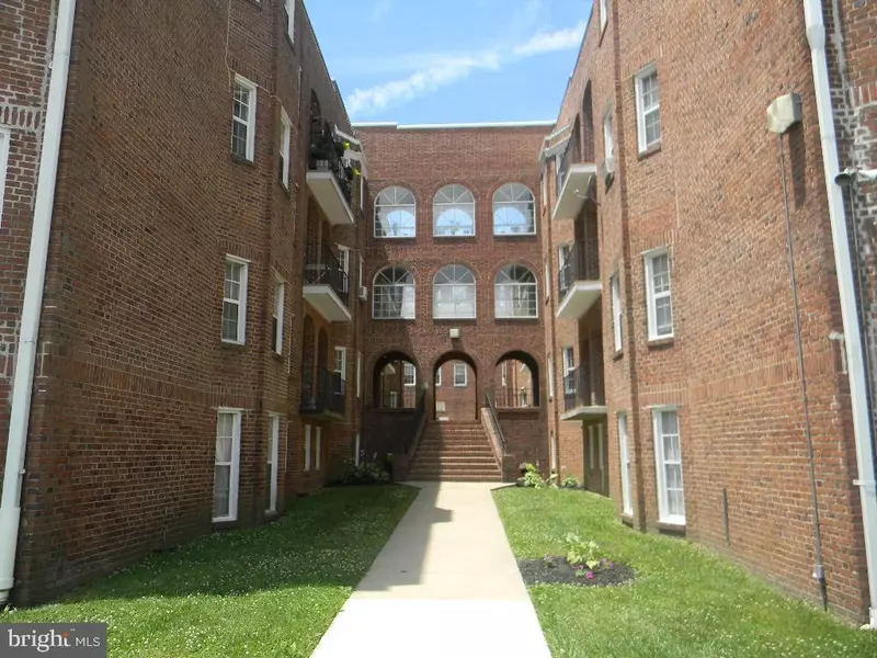 3306 N HILTON ST #304, Baltimore, MD 21216