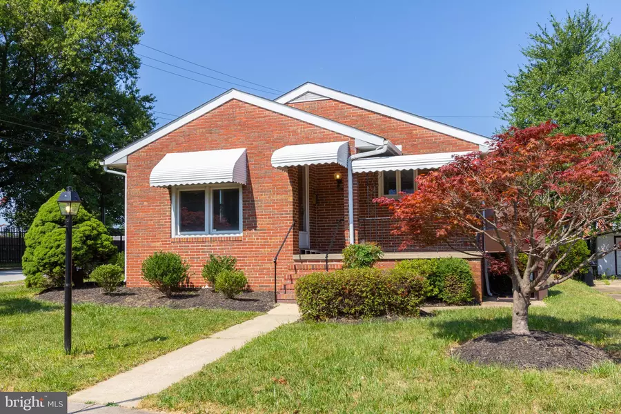 7008 HAMLET, Baltimore, MD 21234