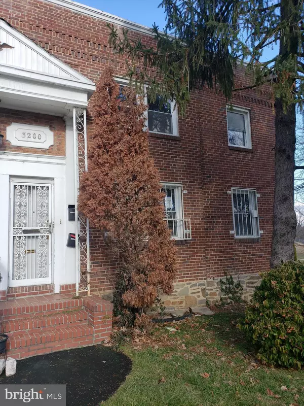 3200 CARLISLE AVE, Baltimore, MD 21216