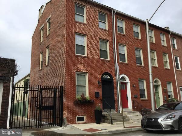 1004 FAWN ST, Baltimore, MD 21202