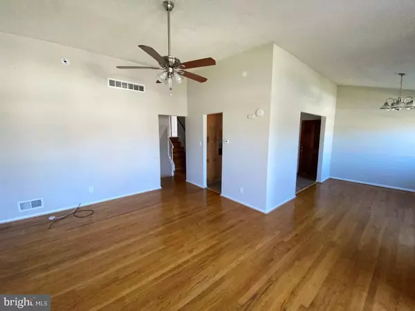 Baltimore, MD 21207,3307 FIELDVIEW RD