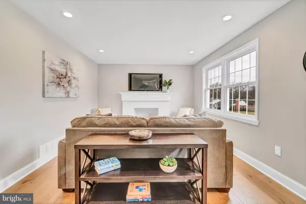 Lutherville Timonium, MD 21093,70 BELFAST RD