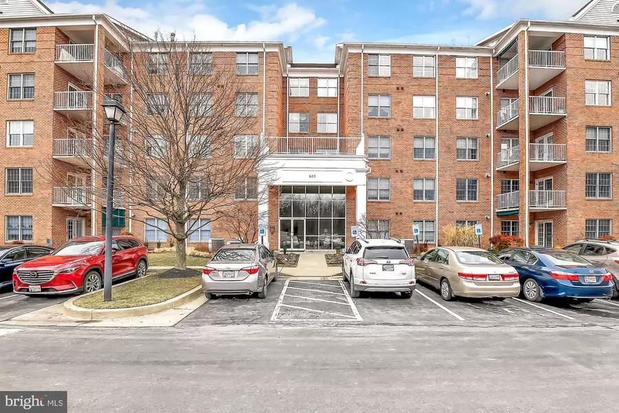 600 STRAFFAN DR #201, Lutherville Timonium, MD 21093