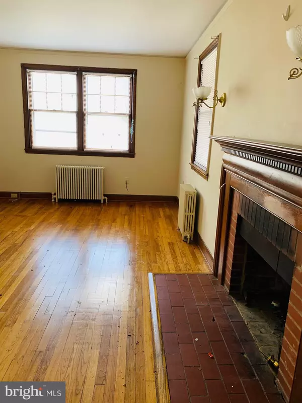 Towson, MD 21204,702 ALLEGHENY AVE