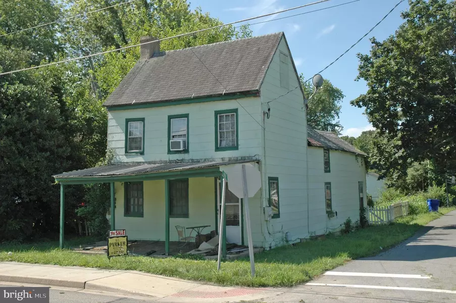 250 W MAIN ST, Cecilton, MD 21913