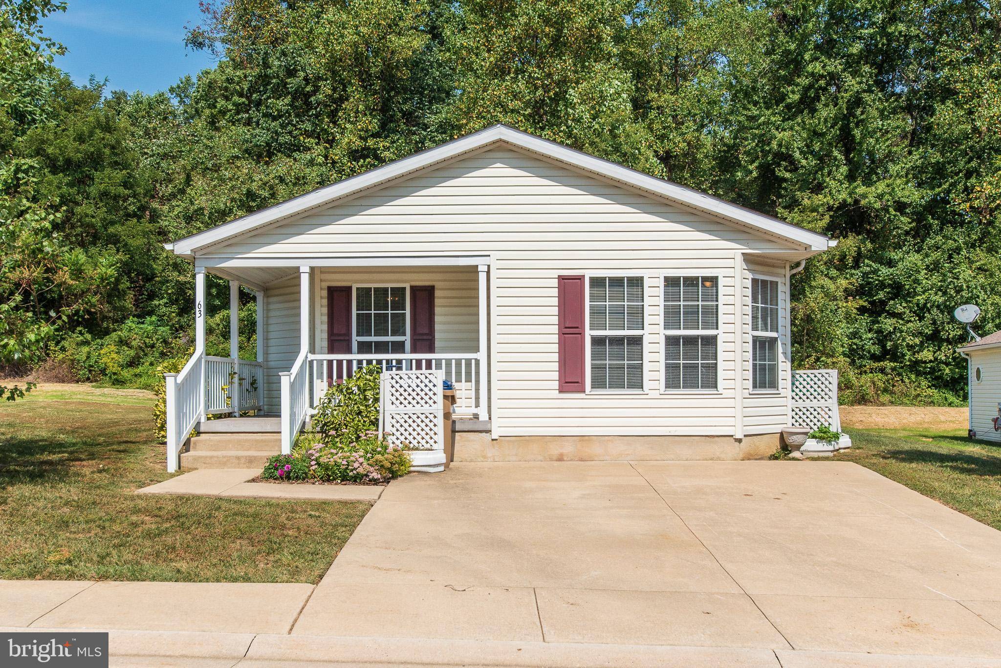 63 CURRY AVE, Conowingo, MD 21918