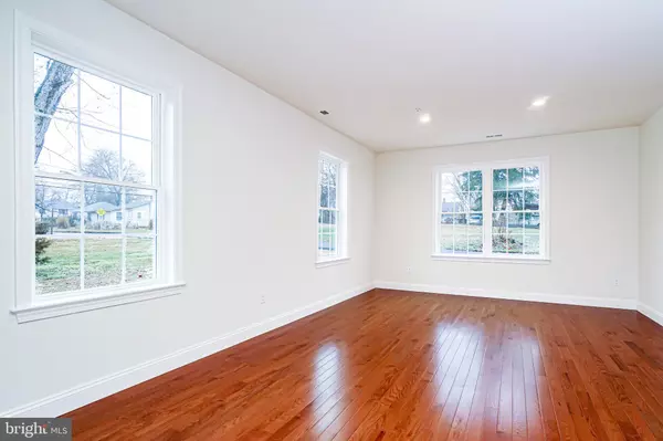 Charlestown, MD 21914,341 COLONIAL DR