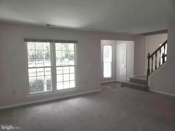 Waldorf, MD 20603,6301 PANDA CT