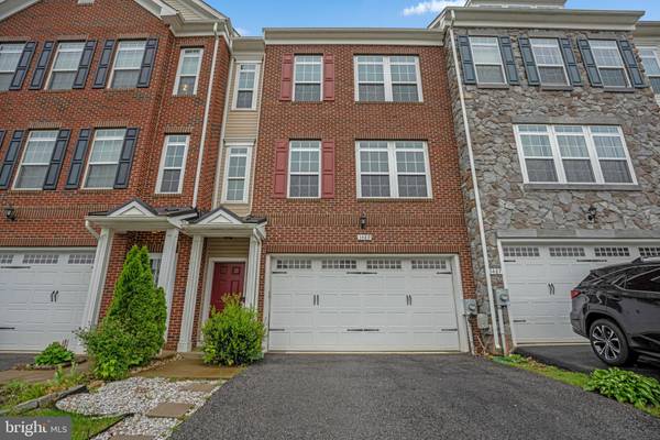 3489 FLAGSTONE ST, Waldorf, MD 20601