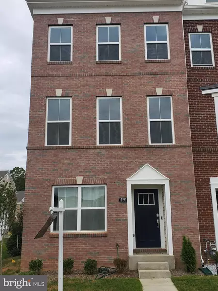 11261 SAINT LUKE DR, White Plains, MD 20695