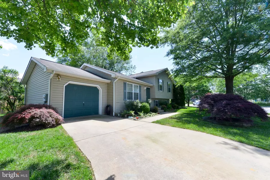 231 BISHOPS GLEN DR, Frederick, MD 21702