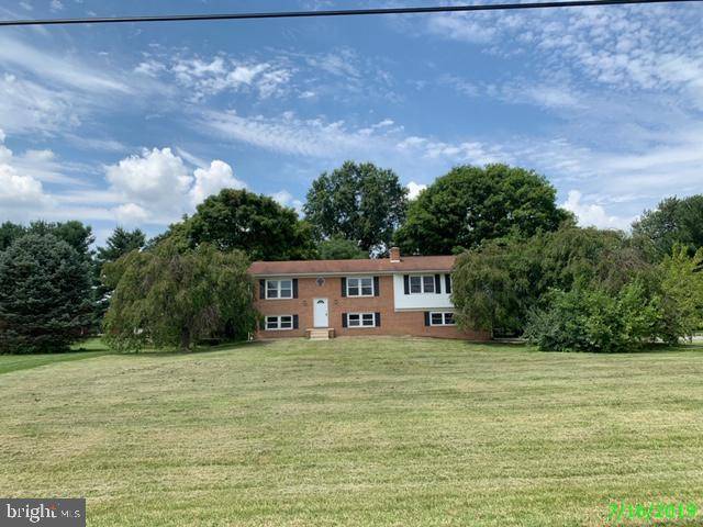 8399 LASSIE CT W, Walkersville, MD 21793