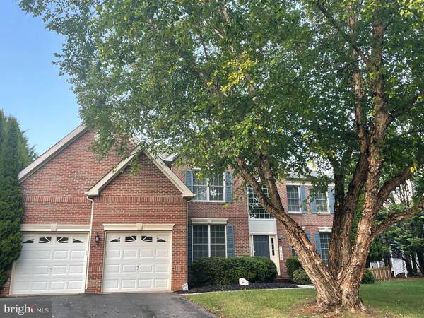 4017 FOX VALLEY DR, Rockville, MD 20853