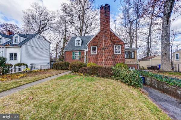 5205 ELSMERE AVE, Bethesda, MD 20814