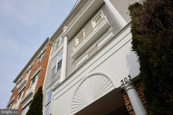 303 REDLAND BLVD #201, Rockville, MD 20850