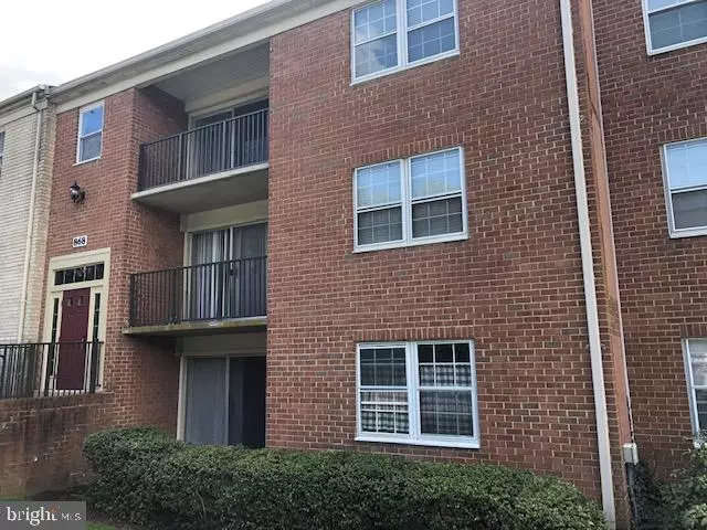 868 COLLEGE PKWY #868-201, Rockville, MD 20850