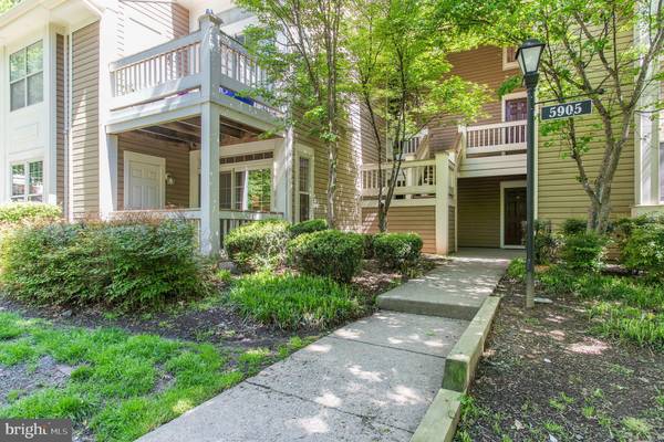 5905 BARBADOS PL #103, Rockville, MD 20852