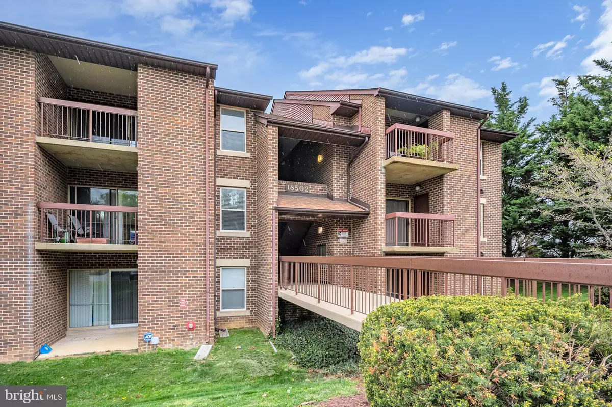 Gaithersburg, MD 20879,18502 SWEET AUTUMN DR #301