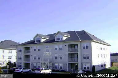 11804 ETON MANOR DR #202, Germantown, MD 20876