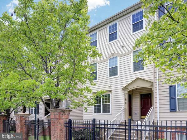 2028 UNIVERSITY BLVD W #1, Silver Spring, MD 20902