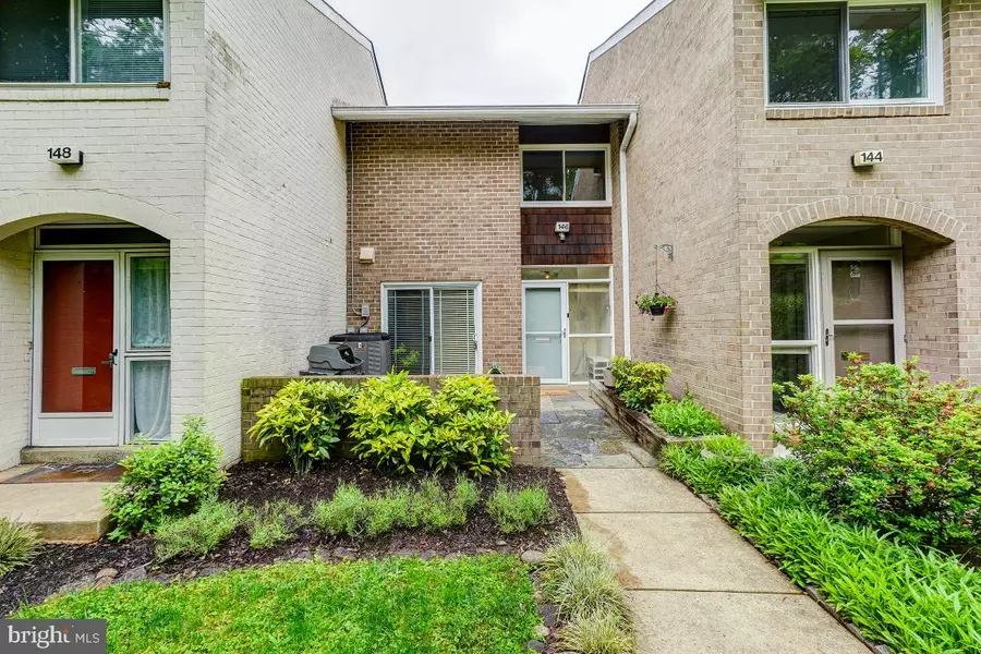 146 NEW MARK ESPLANADE, Rockville, MD 20850