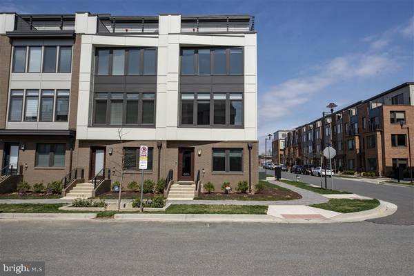 8071 TRIBECA ST, Rockville, MD 20855