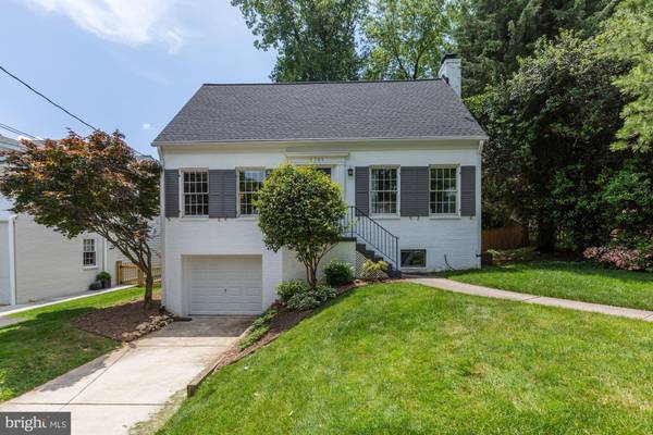 5304 ROOSEVELT ST, Bethesda, MD 20814