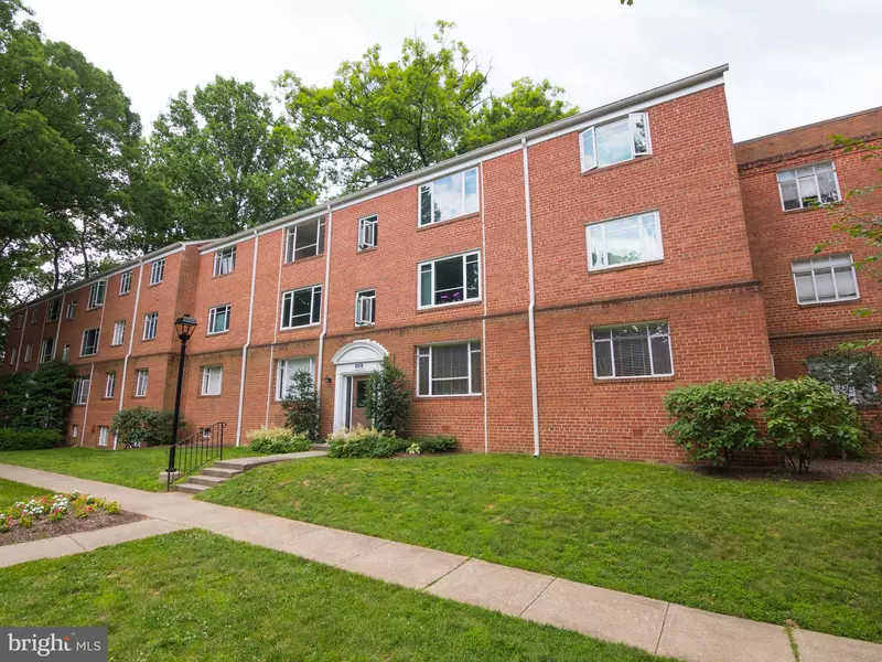 10419 MONTROSE AVE #102, Bethesda, MD 20814