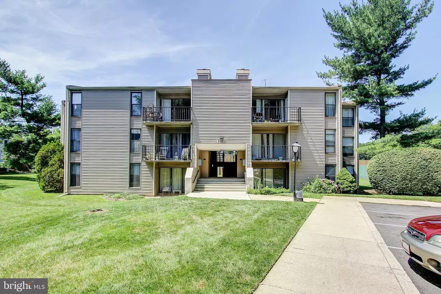 102 DUVALL LN #3-103, Gaithersburg, MD 20877