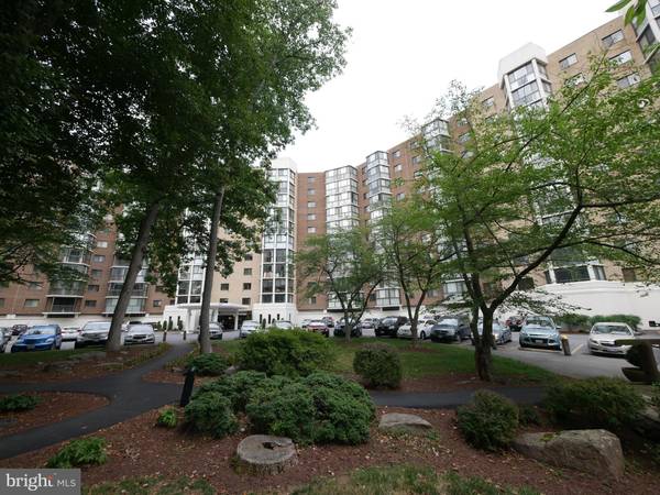 15107 INTERLACHEN DR #2-202, Silver Spring, MD 20906