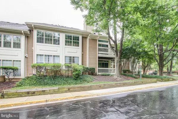 10818 ANTIGUA TER #203, Rockville, MD 20852