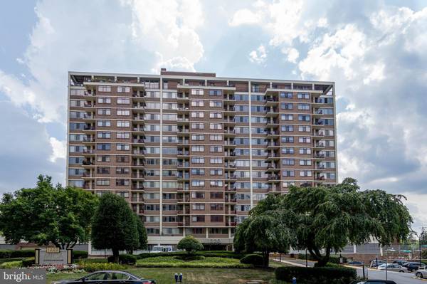 1220 BLAIR MILL RD #207, Silver Spring, MD 20910