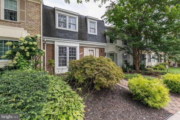 9311 WEATHERVANE PL, Montgomery Village, MD 20886