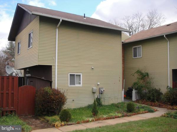 12 BENJI CT #135, Gaithersburg, MD 20877