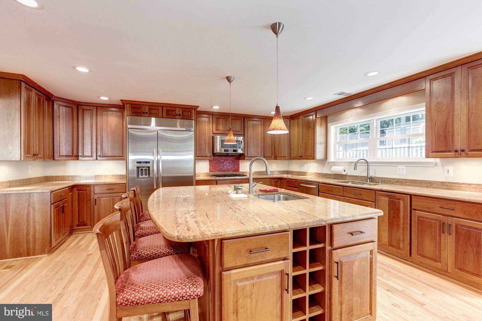 14 YEARLING CT, Rockville, MD 20850