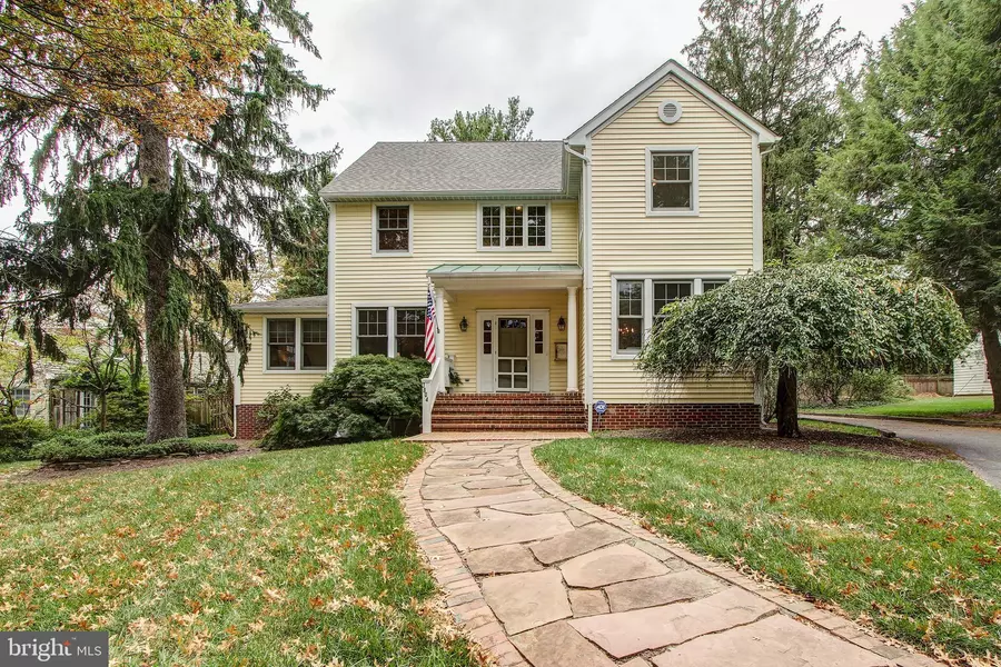 3804 MONTROSE DRWY, Chevy Chase, MD 20815