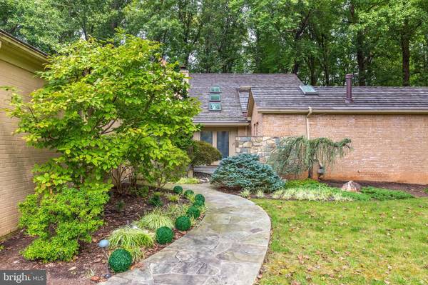 6713 ARROYO CT, North Bethesda, MD 20852