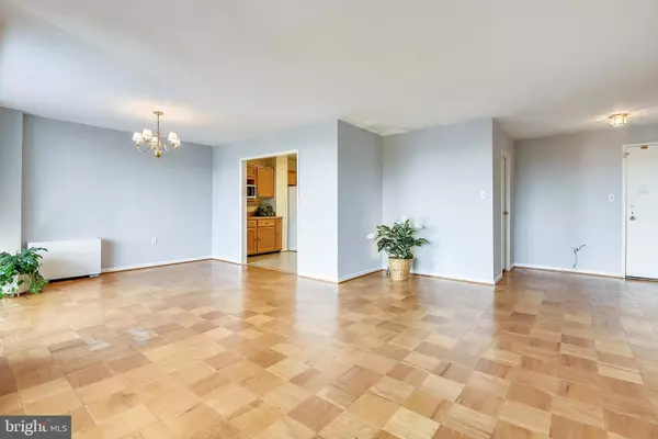 Rockville, MD 20852,10500 ROCKVILLE PIKE #804