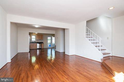 Silver Spring, MD 20906,16 LONG GREEN CT